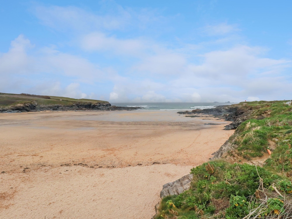 Constantine Bay