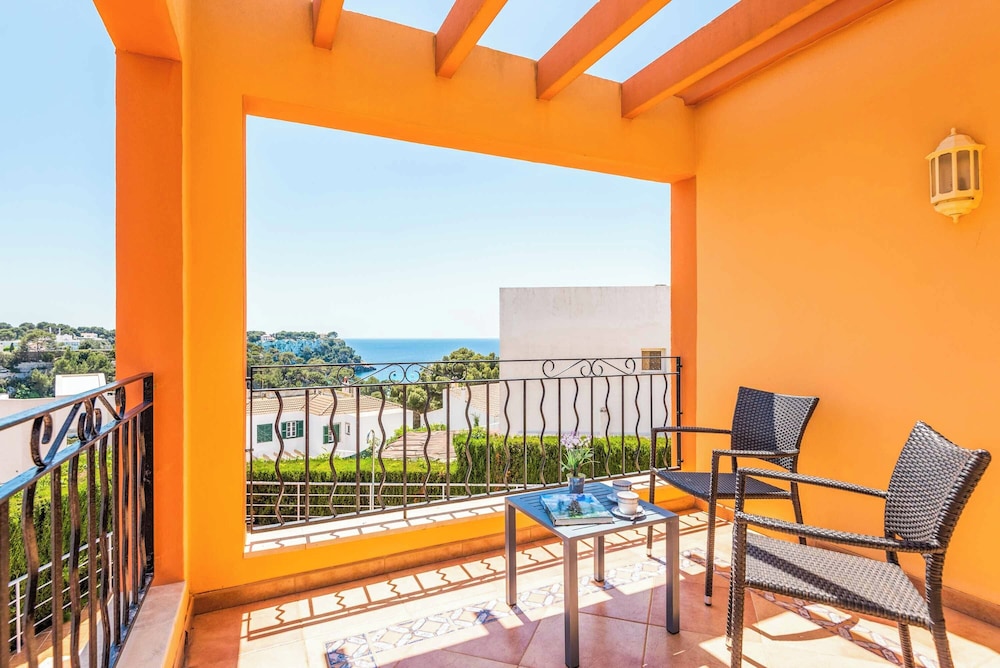 Villa Marcolis Mar view 3