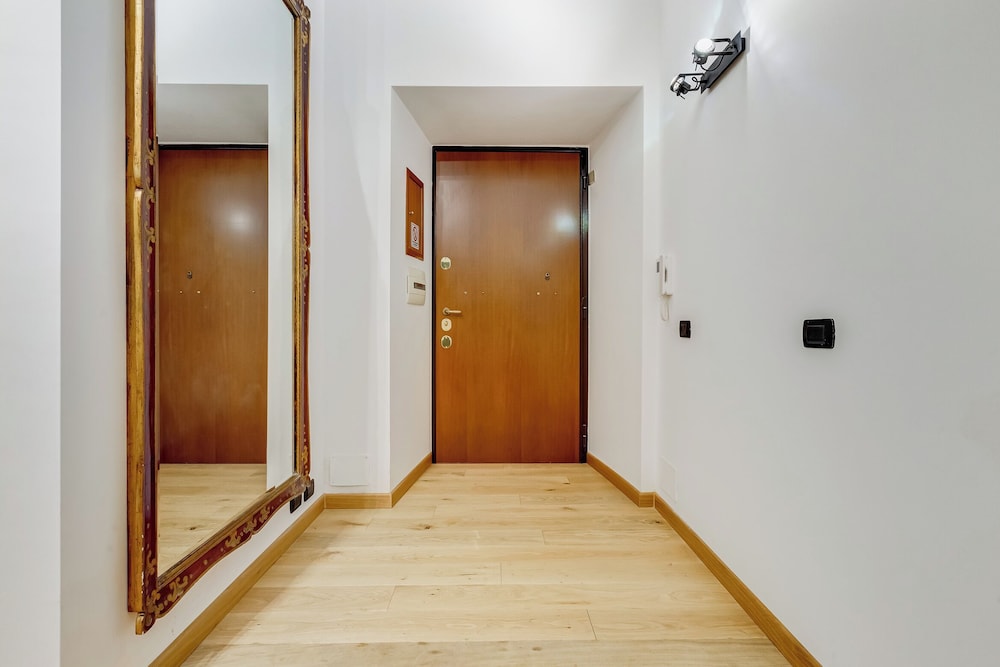 3-Bedroom Home Near Trastevere Station