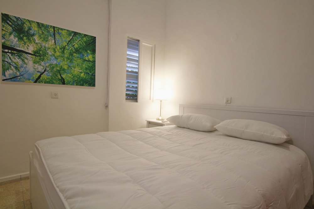 KAV Apartments -Near Assuta Olei Gardom view 4