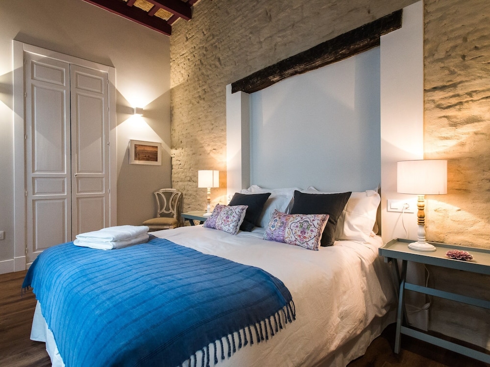 Boutike Apartments