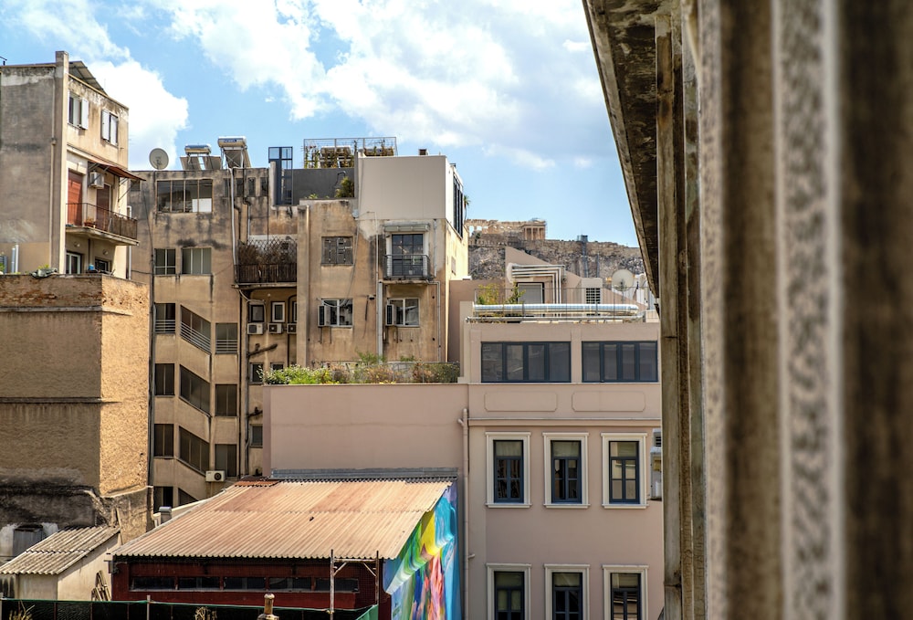 Superb flat in historic centre of Athens