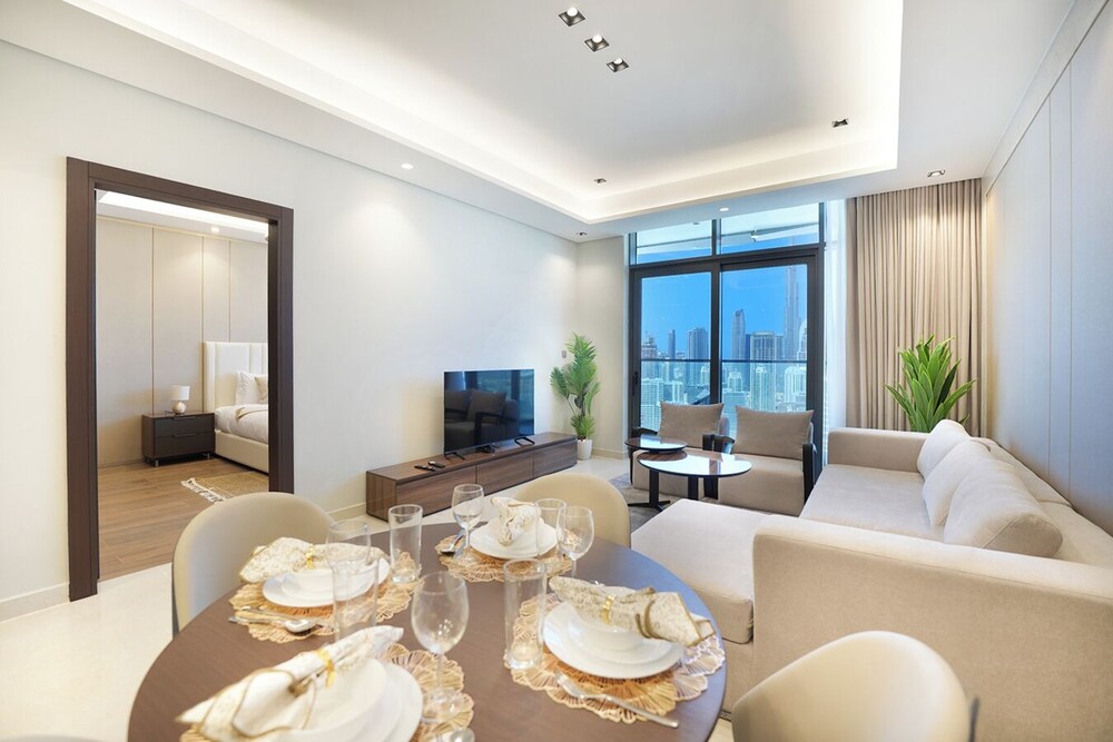 Easygo -exclusive 1BR in Business Bay