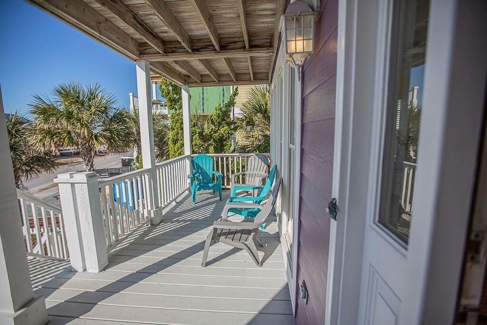 Beholden His Glory 4 Bedroom Home by Redawning view 5