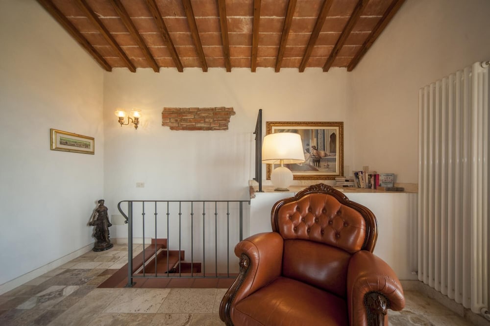 Your Agritourism With Charme at Mandorlinovo view 5