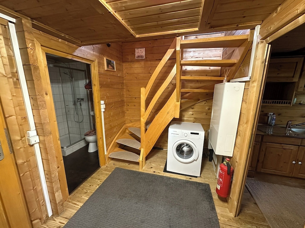 Photo 18
