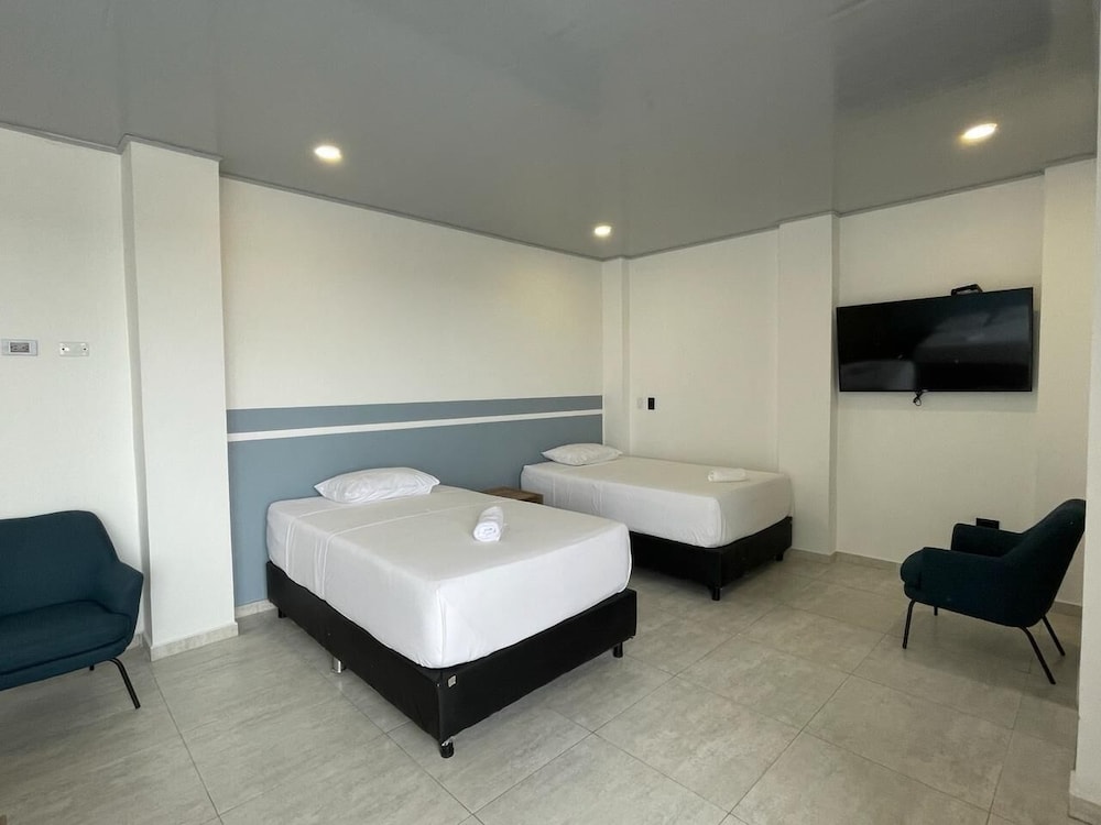 HOSTAL DEL LLANO