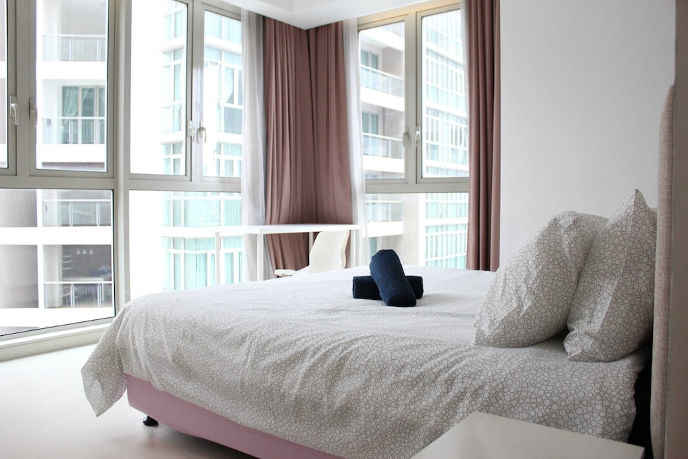 Central 2BR Apt 5 Mins Klcc Twin Towers, Bathtub