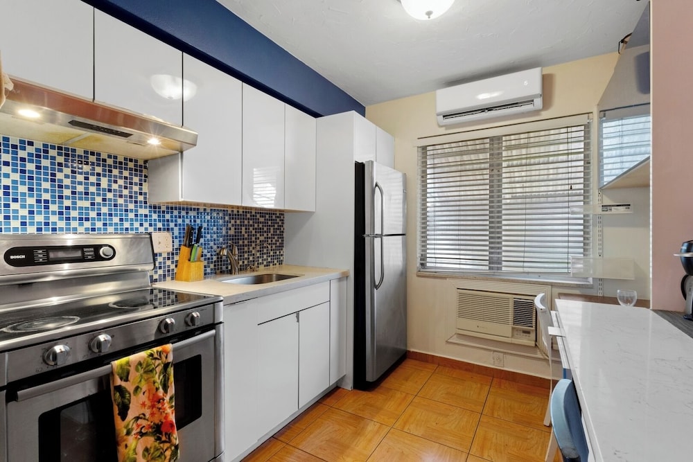 1BR Studio w/ Parking, Pet Friendly & BBQ Area