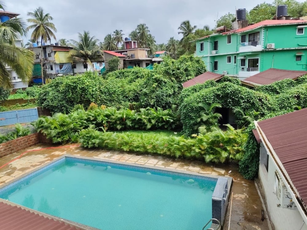 Aqua Bella Resort