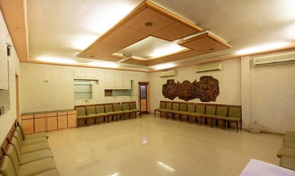 Meetings & Events