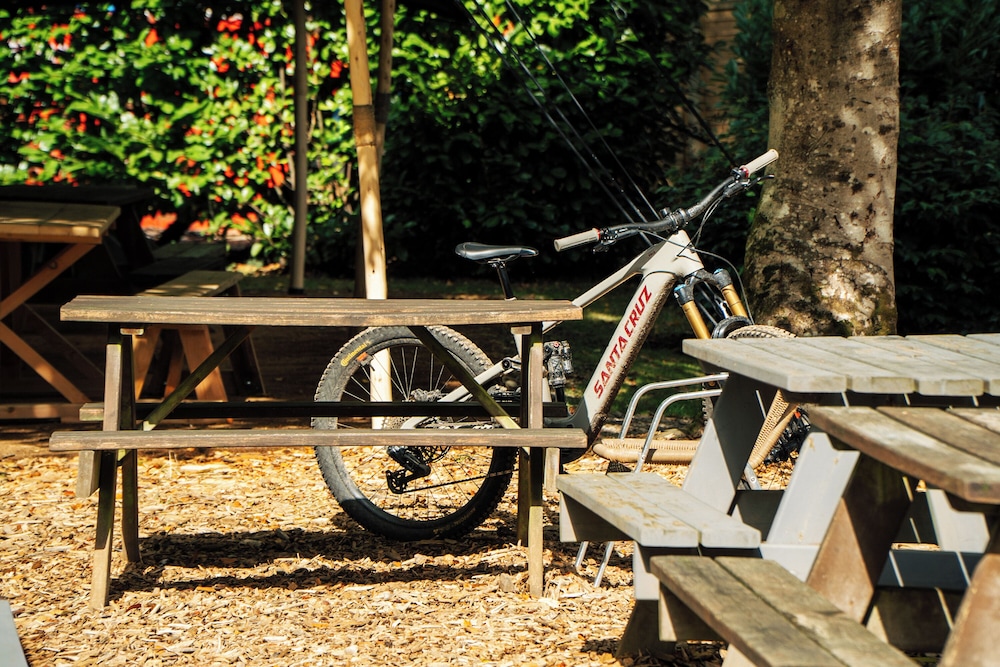 Hurtwood Hideout