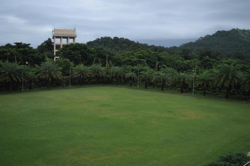 Kamal Bliss Resort