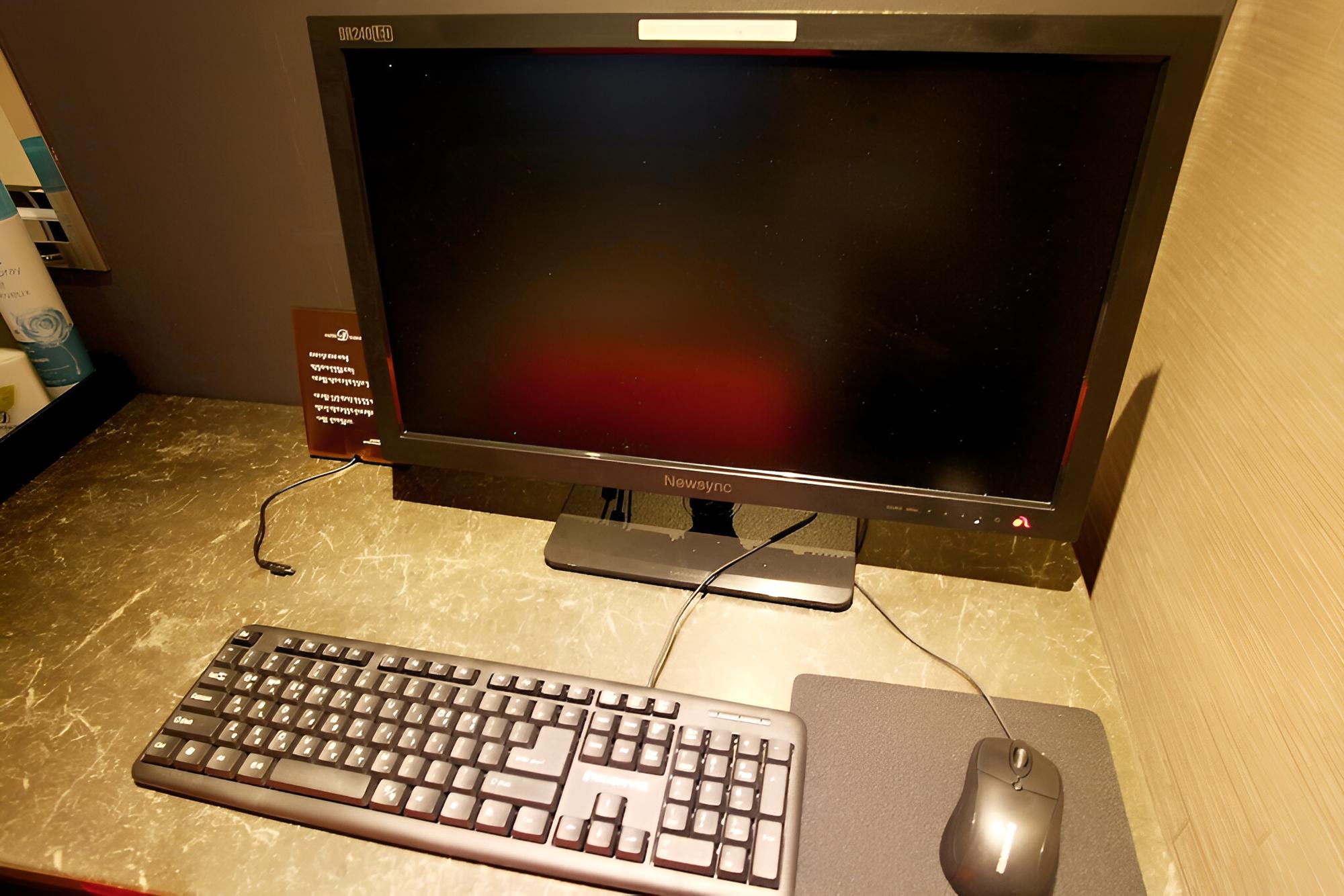 Photo 10