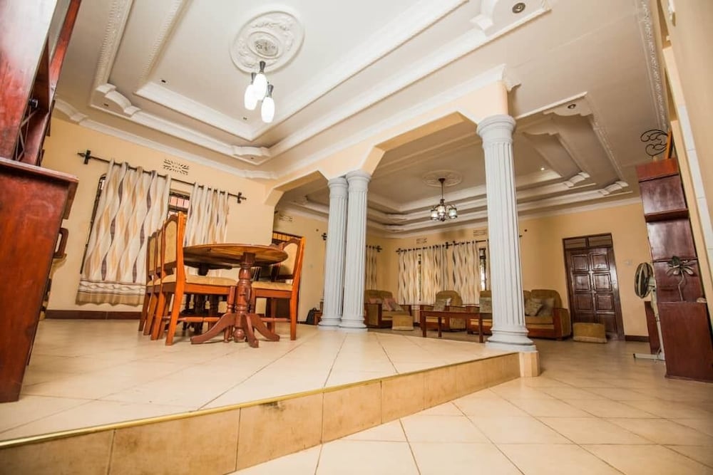 Kilimanjaro Peak - Hostel