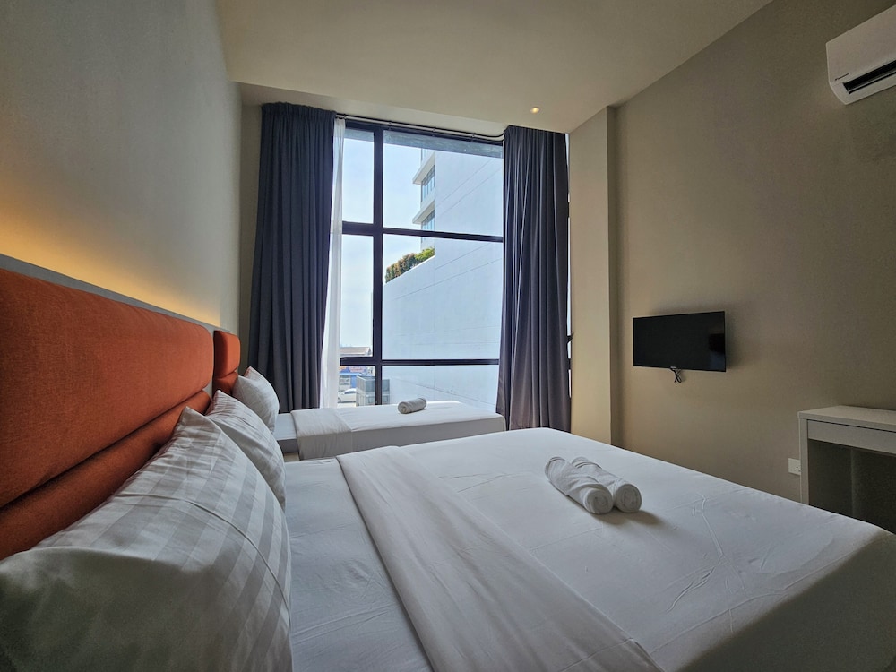 Room at Weld Quay Georgetown photo 2