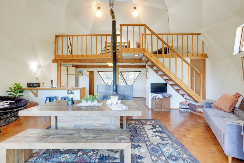 Off-grid Geodesic Dome: Nevada City House w/ Views