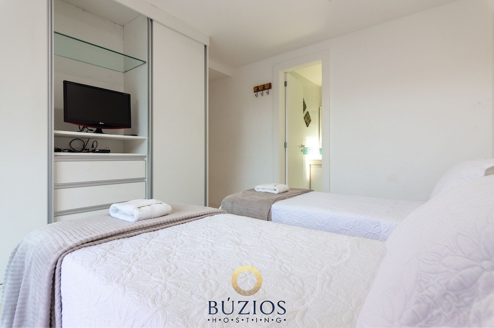 Bz36 600m Rua das Pedras Casa c piscina