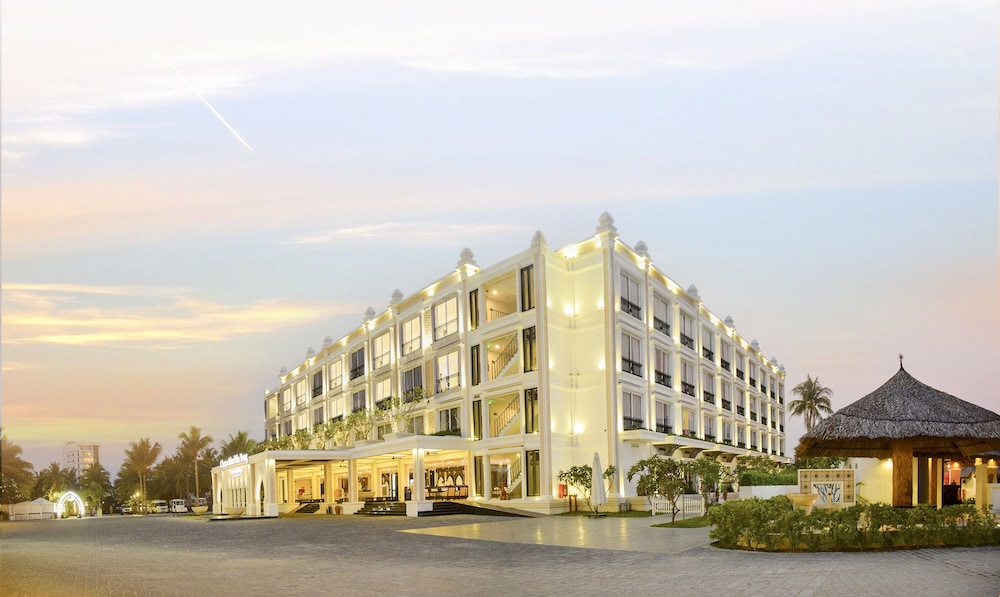 Champa Island Nha Trang - Resort Hotel & Spa