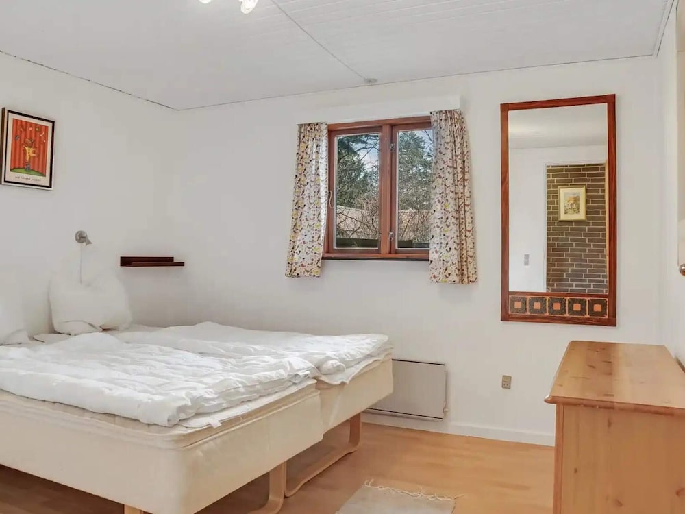 5 Star Holiday Home in Vaeggerlose