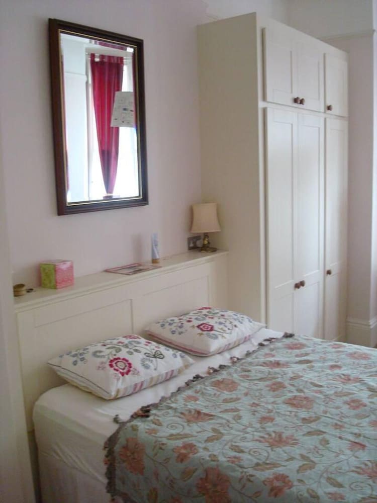 Beautiful 1-bed Apartment in Kensington, London