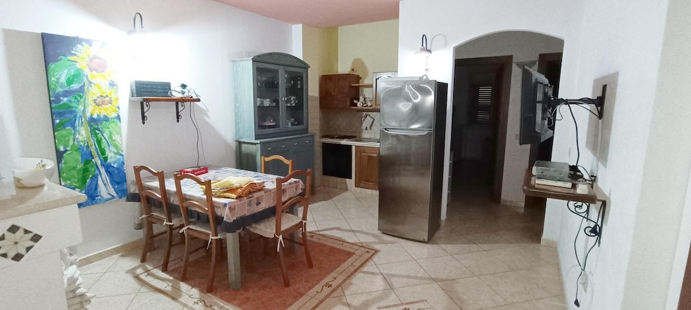 Villa Aurora Rimedia B view 2