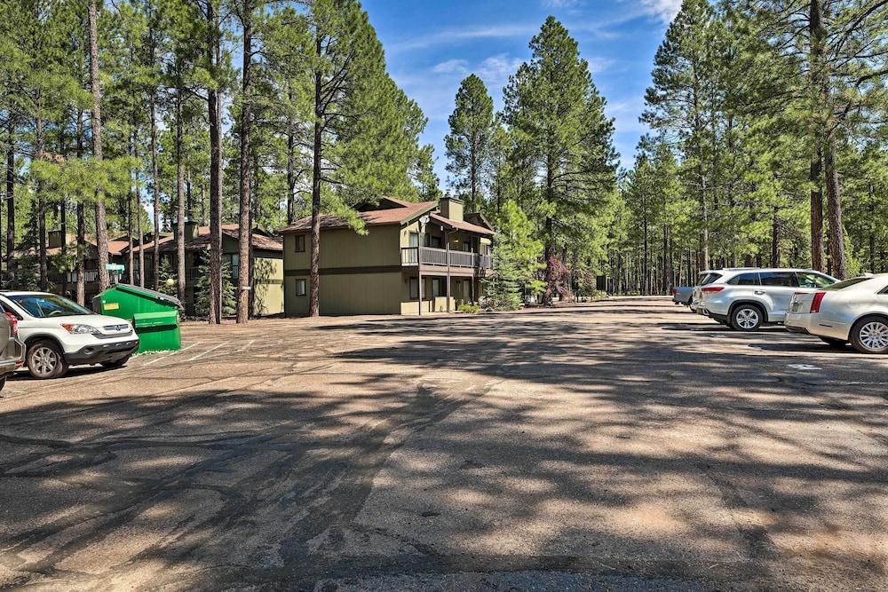 Patio & Fireplace: Country Club Pinetop Condo! view 3