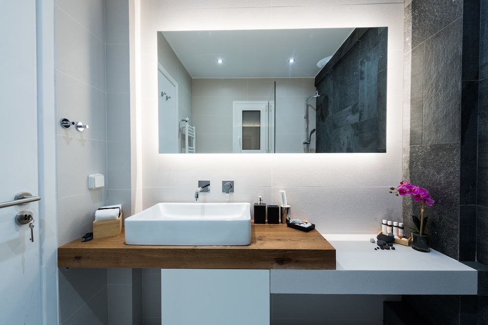Acropolis View Deluxe Penthouse & Luxury Apartments