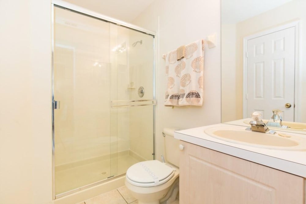 Windsor Palms Villa Pool Close to Disney