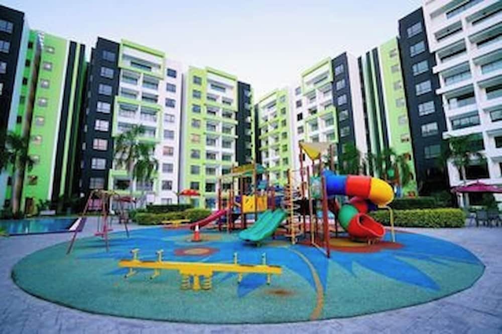Ipoh Manhattan Free Waterpark 3BR 8pax Family Suite Mha306 by City Home Empire
