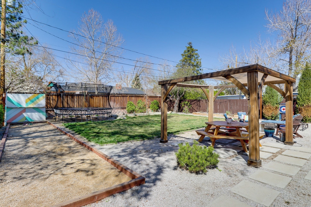 24 Mi to Slopes! Family Reno Home w/ Outdoor Oasis