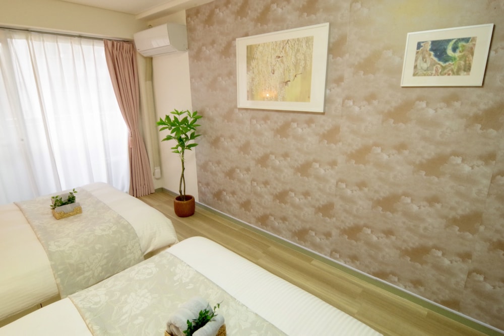 Nipponbashi Art Hotel