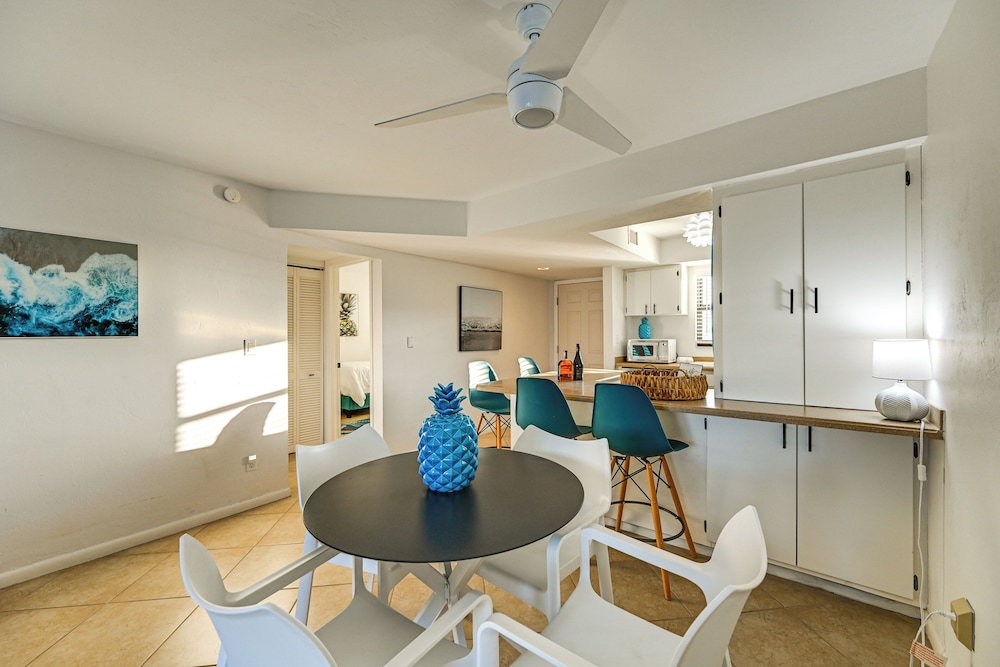 Oceanside Marco Island Retreat: Pool & Tennis!