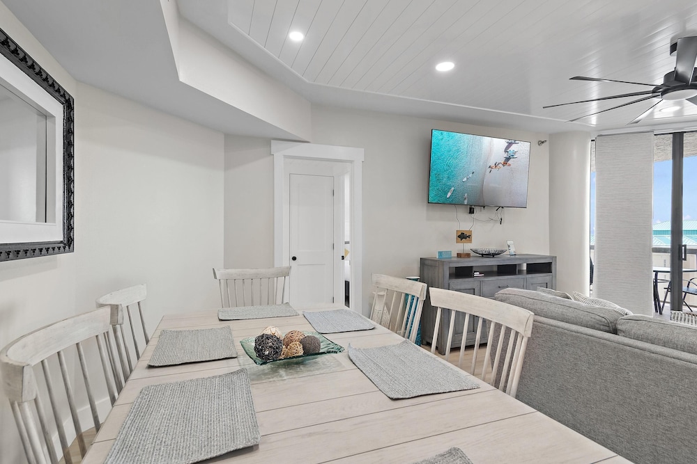 Surfside Resort #1406