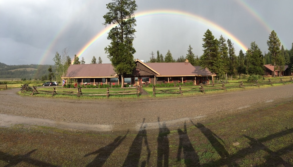 Moran Vacations - Turpin Meadow Ranch - Property Image 16