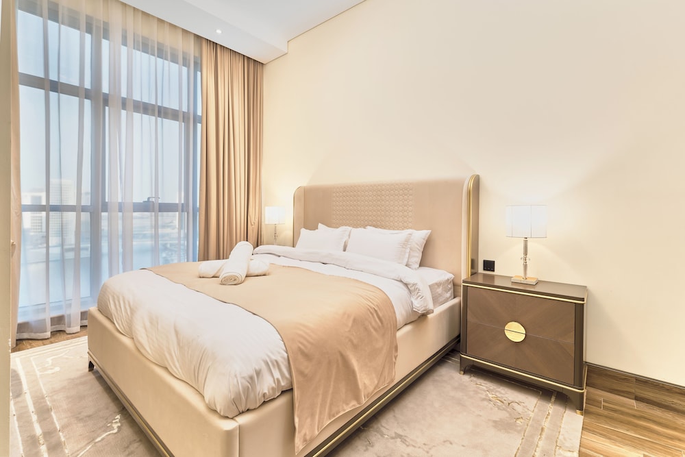GLOBALSTAY. J One Tower Apartments