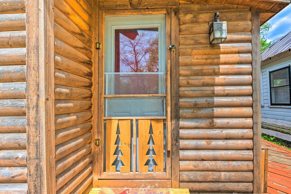 Historic Cabin Retreat: Steps to Okoboji Lake view 3