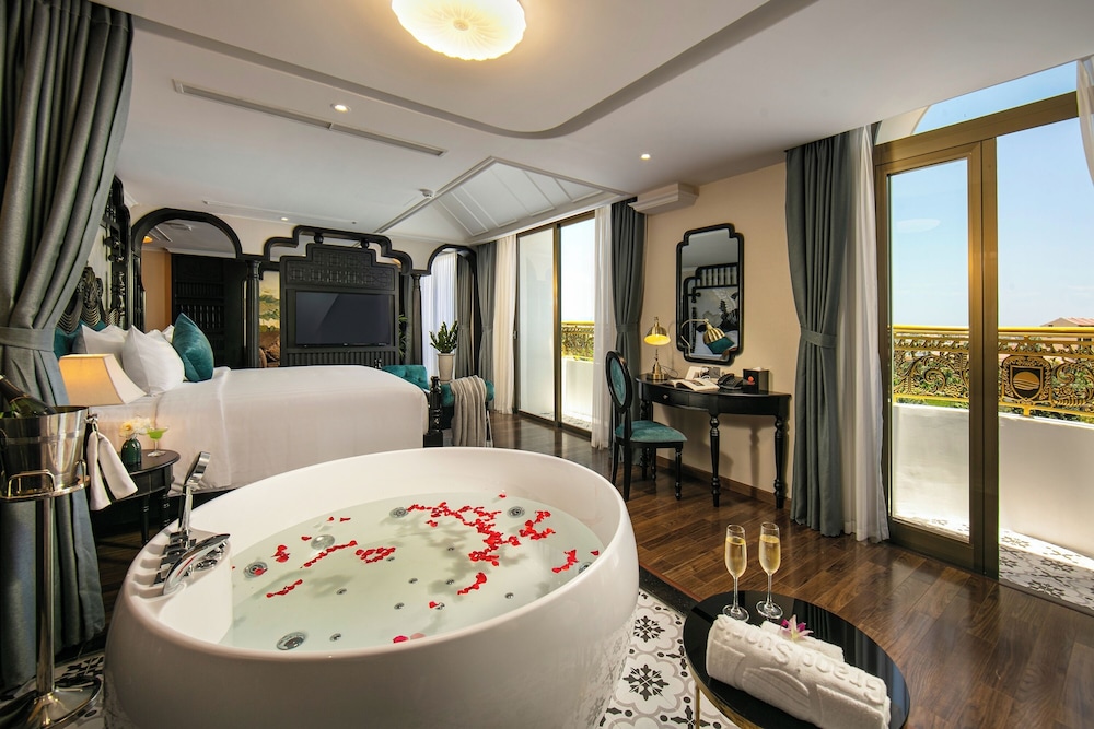 Grand Sunrise Palace Hoi An- A Luxury Indochine Hotel & Spa 52
