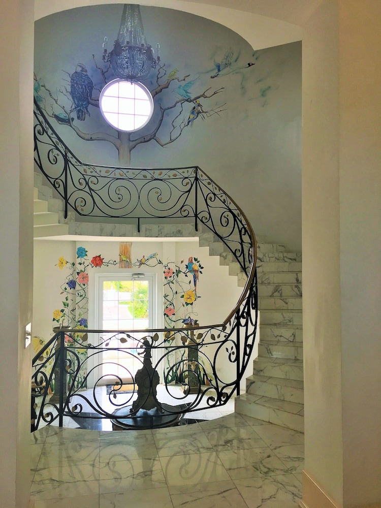 Nassau - Paradise Island Vacations - Ocean West Boutique Hotel - Property Image 31