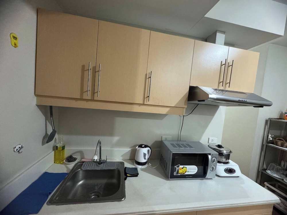 Flair Towers Condo Near MRT Bonifacio and Shaw Within Greenfields