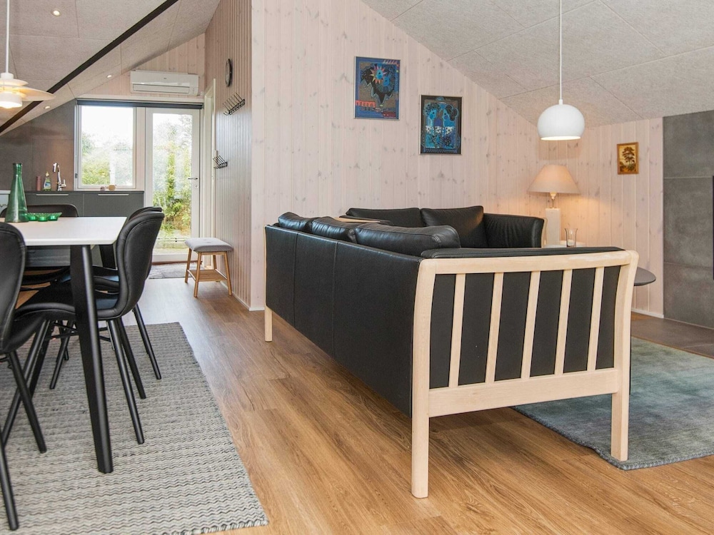 5 Person Holiday Home in Ulfborg view 4