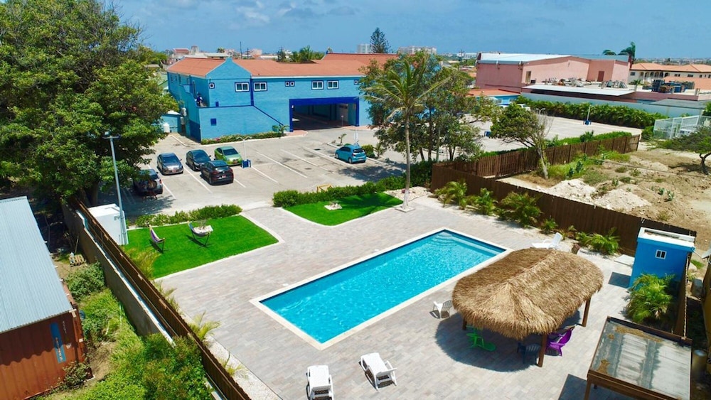 Turibana Plaza Suite 6 w Balcony