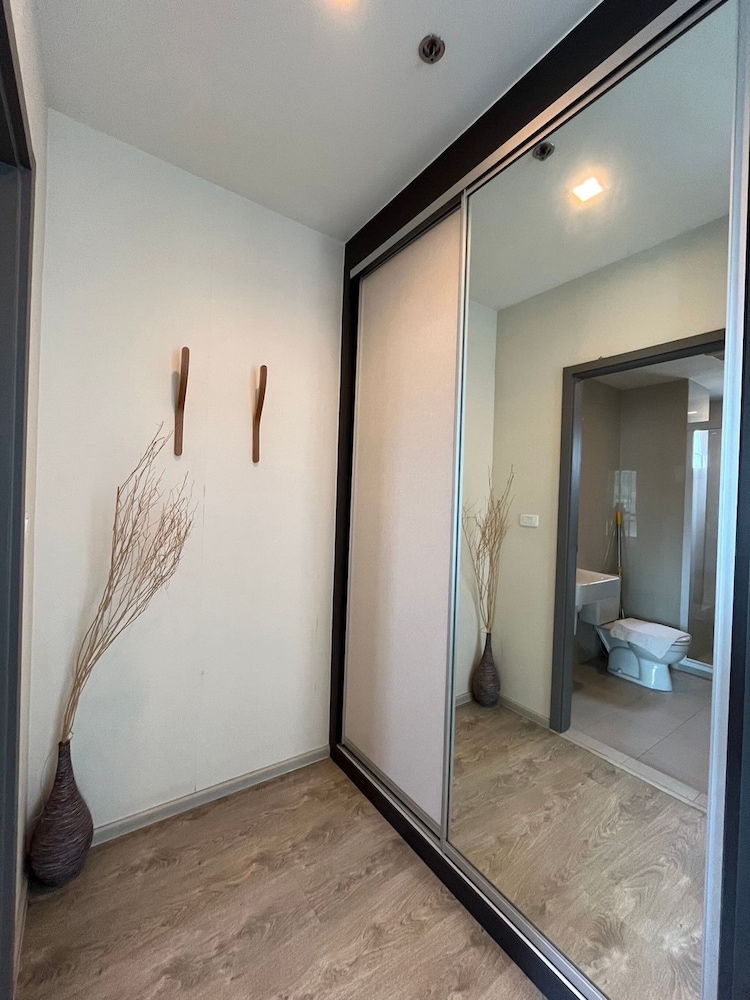 Exclusive Sea View 2 Bed Room High Floor 2 Balcony