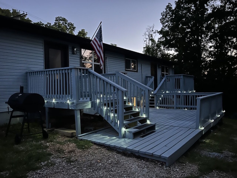 Bluebird Liberty Cottage