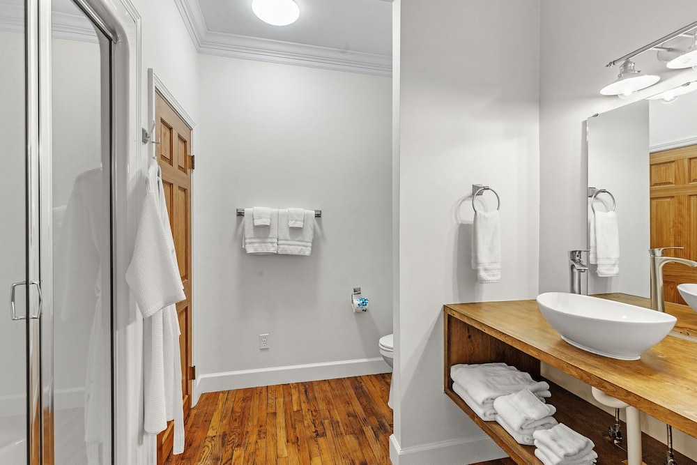 Jubilee Suites Boutique B&B