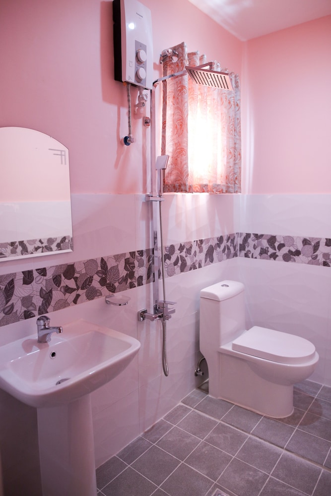 Luzmin BH - Pink House