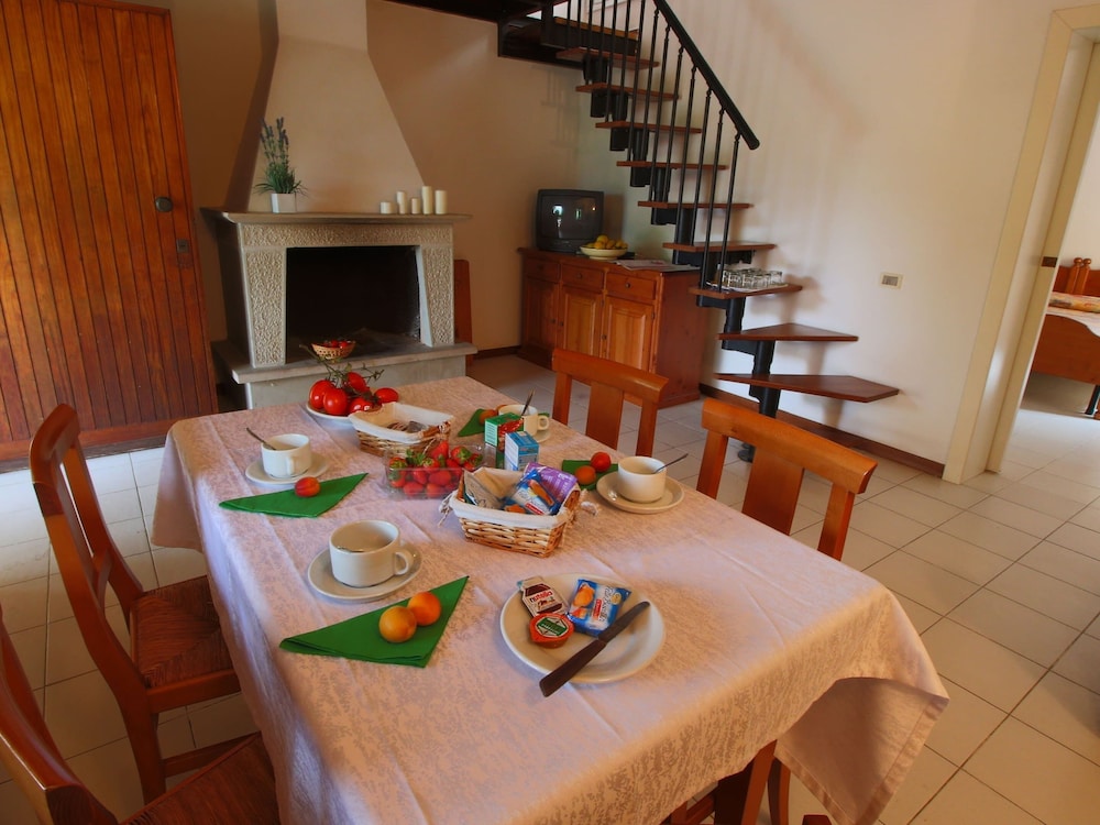 Photo 37