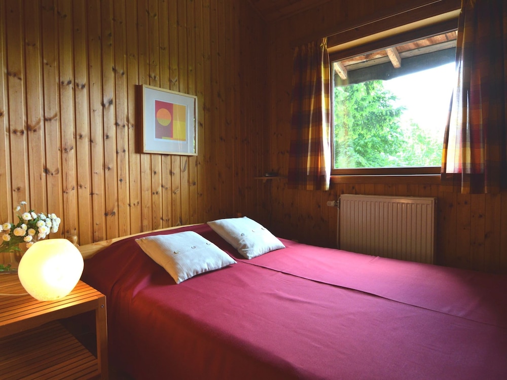 Pretty Cottage Ardennes near Valley of Lesse & Semois view 2