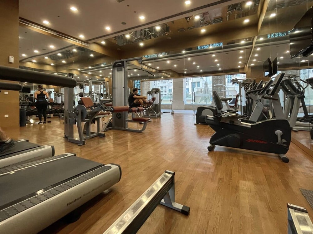 Silkhaus Burj Khalifa Proximity Pool Gym Wifi