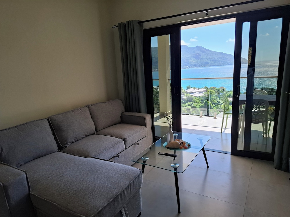 Tropical Secrets Holiday Apartments